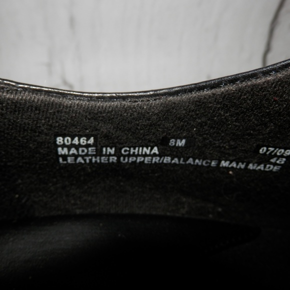 Clarks Bendables 80464 8M Black Leather Heel Booty - Picture 8 of 8